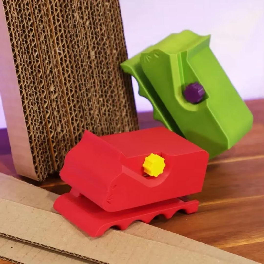 Cortador de Papelão para Gatos